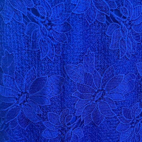 Like NEW Aidan Mattox Blue Lace High Low Formal Dress Size 0 - Picture 4 of 10